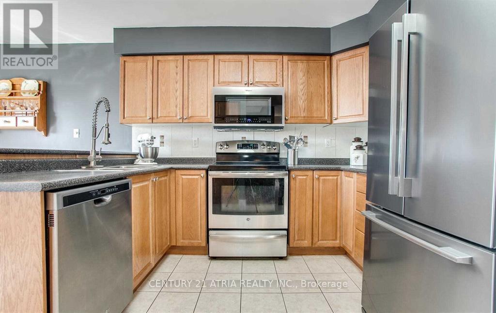 Main - 1454 Clearbrook Drive, Oshawa, Ontario  L1K 2N7 - Photo 6 - E12453705