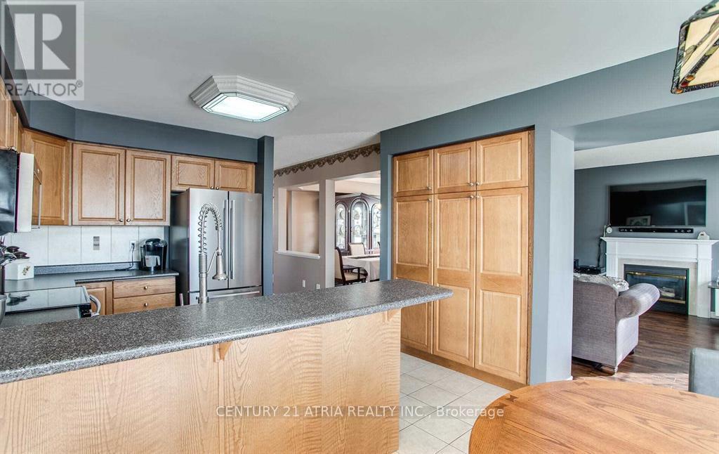 Main - 1454 Clearbrook Drive, Oshawa, Ontario  L1K 2N7 - Photo 8 - E12453705