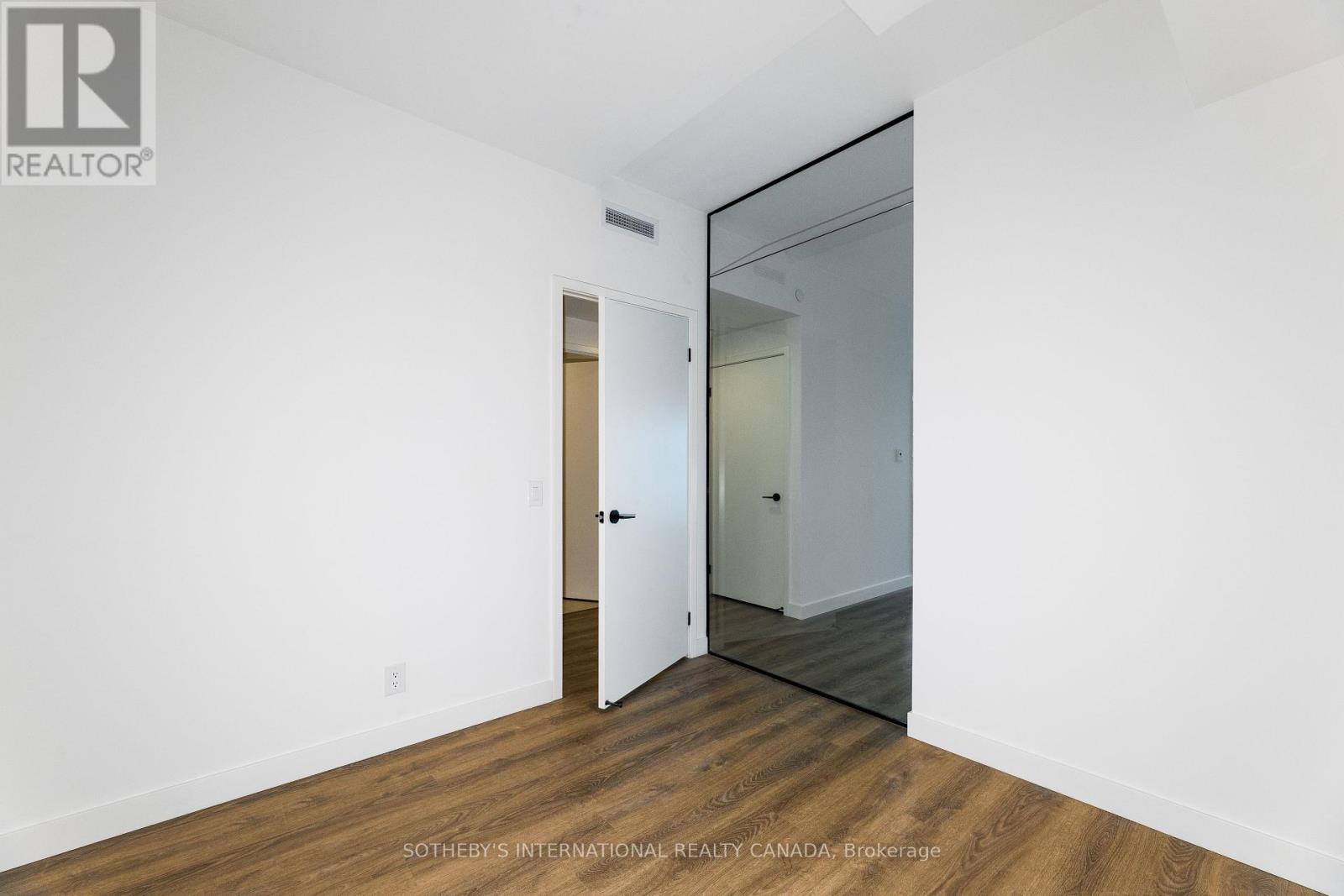 1117 - 1050 Eastern Avenue, Toronto, Ontario  M4L 0B7 - Photo 19 - E12453727
