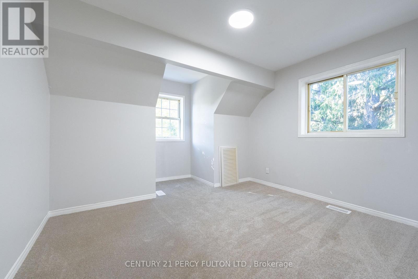 66 Twynn Rivers Drive, Pickering (Rougemount), Ontario  L1V 6L1 - Photo 27 - E12453822