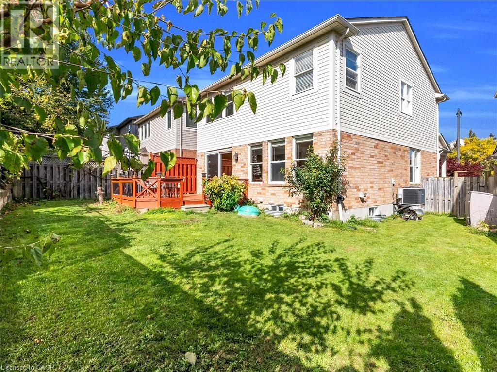 19 Coulthard Boulevard, Cambridge, Ontario  N1T 2E7 - Photo 34 - 40777810