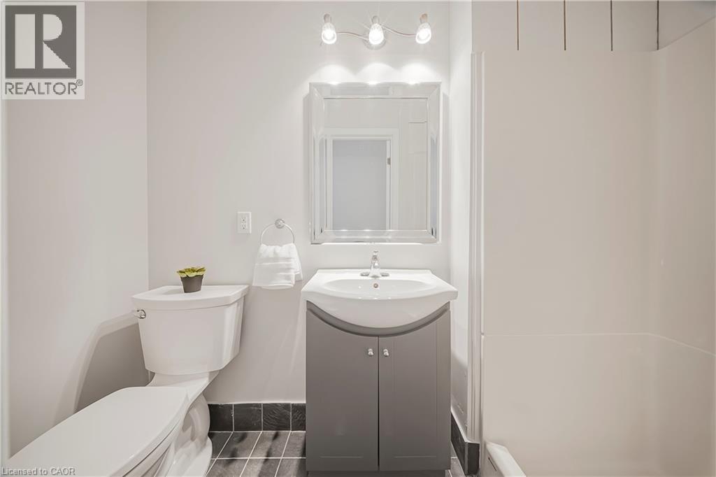 114 Bristol Street, Guelph, Ontario  N1H 3L6 - Photo 39 - 40776817