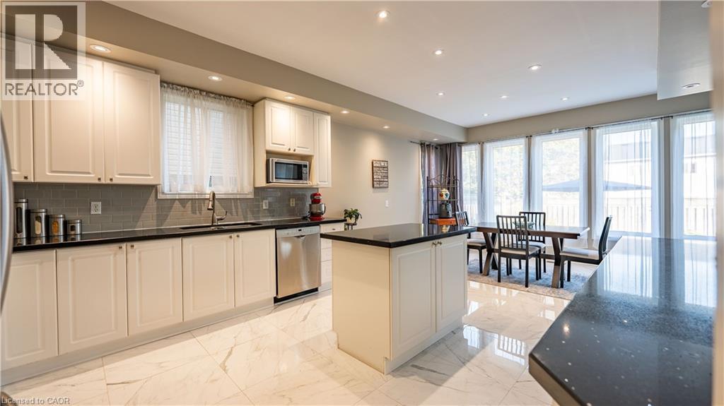 46 Holsted Road, Whitby, Ontario  L1M 2B9 - Photo 18 - 40775595