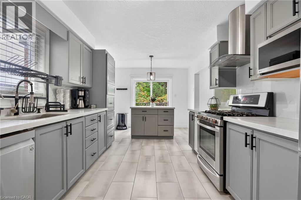 19 Marl Meadow Drive, Kitchener, Ontario  N2R 1L1 - Photo 8 - 40772663