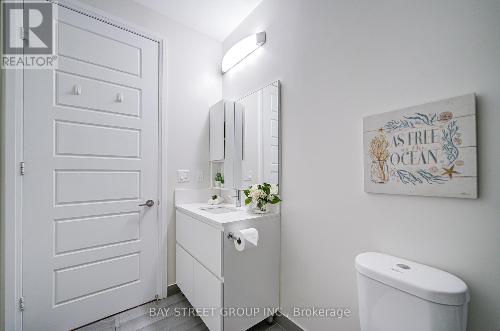 111 - 15 Water Walk Drive, Markham (Unionville), Ontario  L6G 0G2 - Photo 32 - N12453634