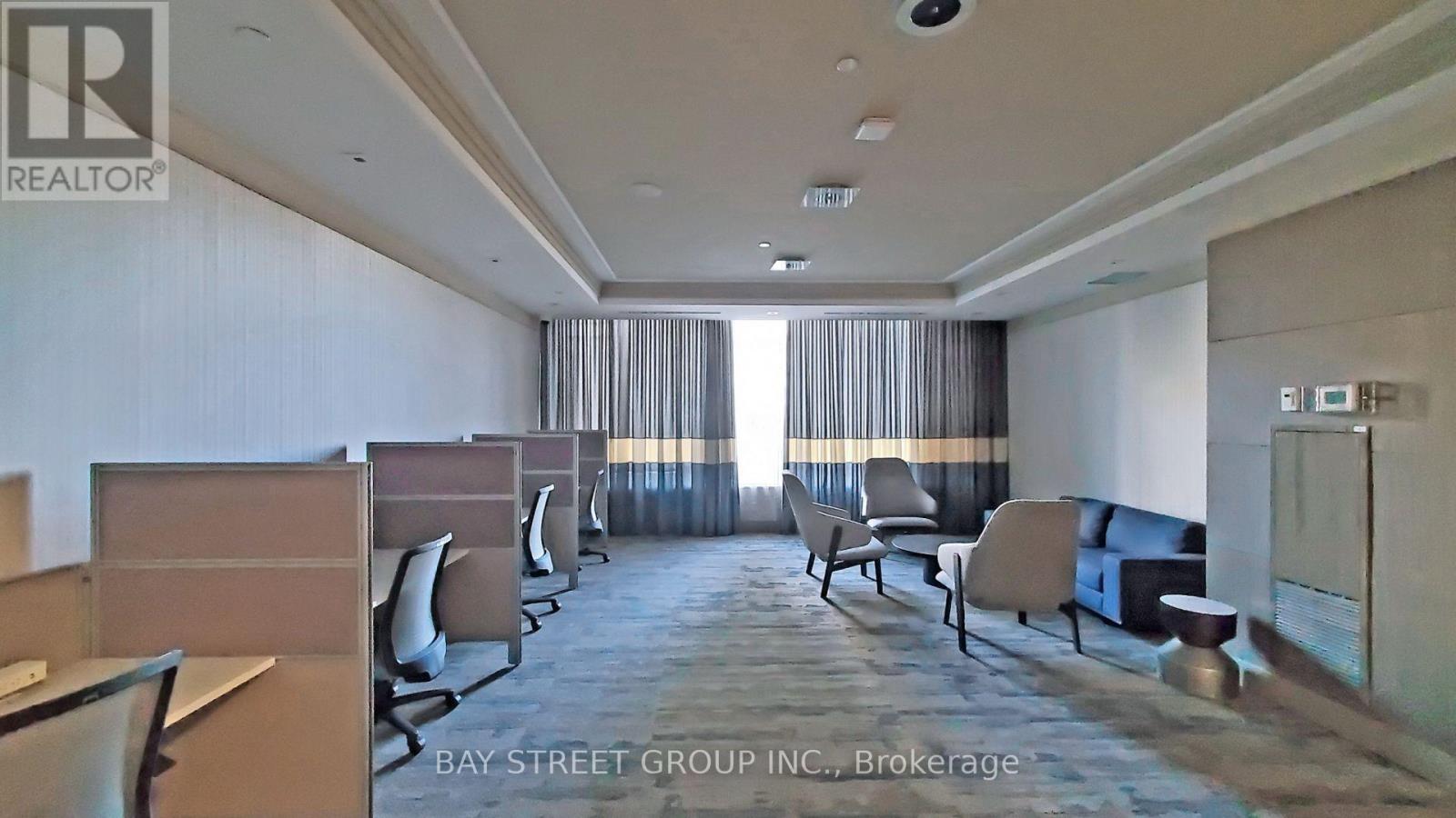 111 - 15 Water Walk Drive, Markham (Unionville), Ontario  L6G 0G2 - Photo 44 - N12453634