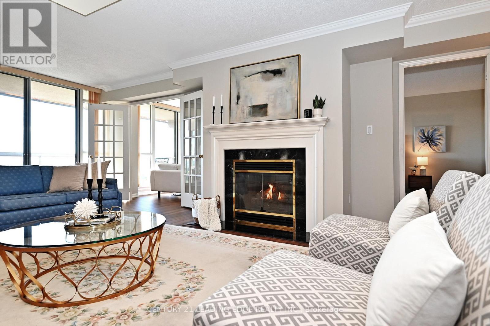 1212 - 610 Bullock Drive, Markham (Markville), Ontario  L3R 0G1 - Photo 10 - N12453641