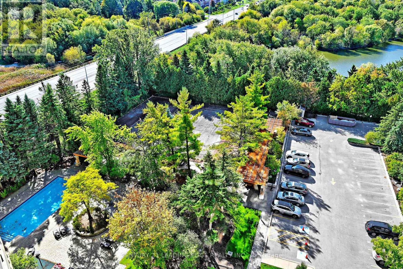 1212 - 610 Bullock Drive, Markham (Markville), Ontario  L3R 0G1 - Photo 14 - N12453641