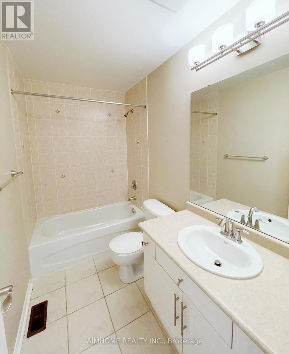 86 Chapman Court, Aurora, Ontario  L4G 0E2 - Photo 18 - N12453642