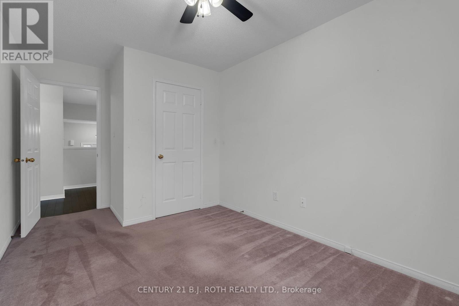 14 Stonemount Crescent, Essa (Angus), Ontario  L0M 1B4 - Photo 17 - N12453715