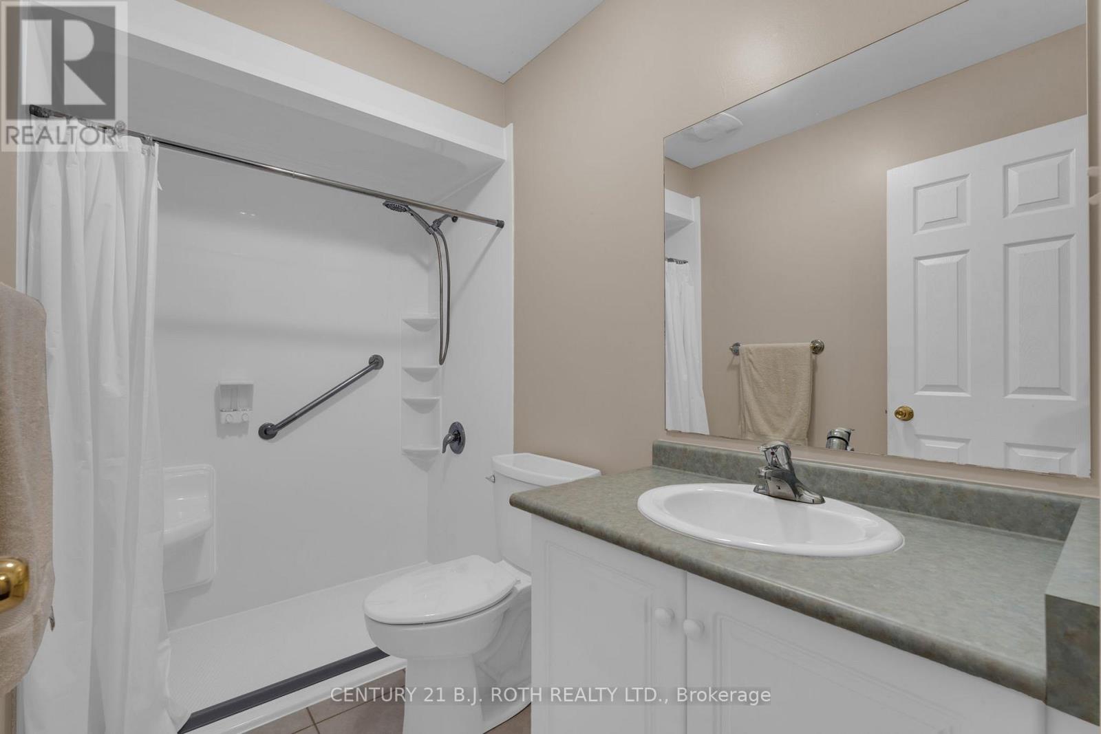 14 Stonemount Crescent, Essa (Angus), Ontario  L0M 1B4 - Photo 18 - N12453715