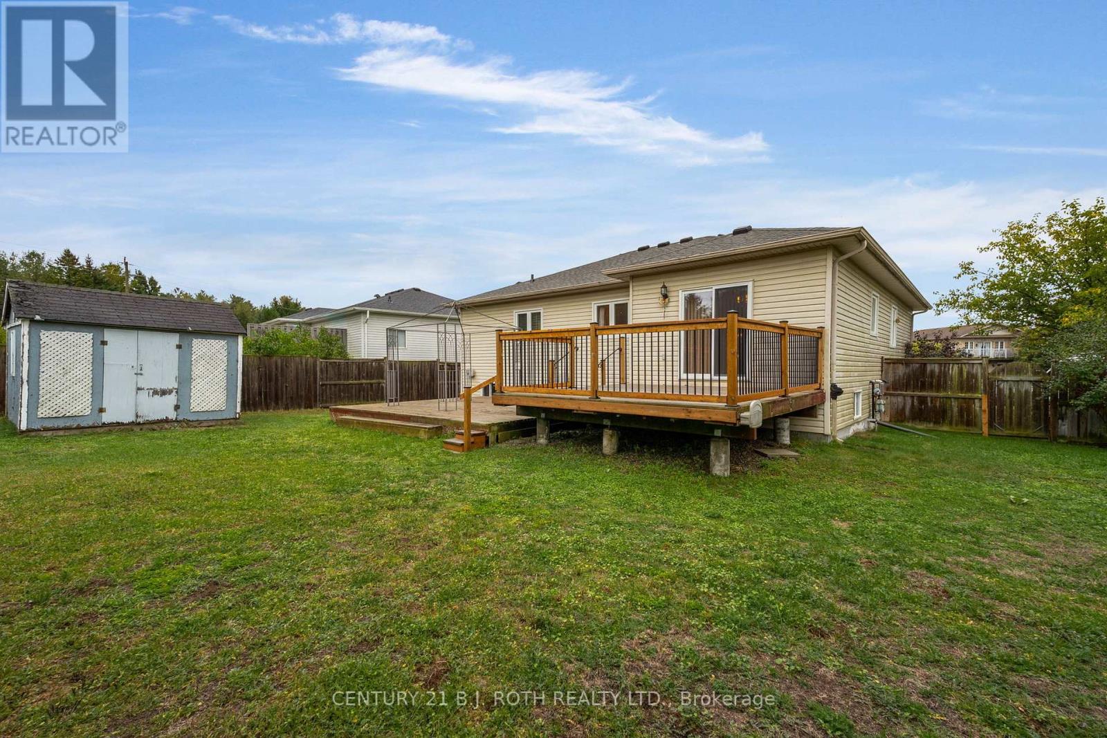 14 Stonemount Crescent, Essa (Angus), Ontario  L0M 1B4 - Photo 24 - N12453715