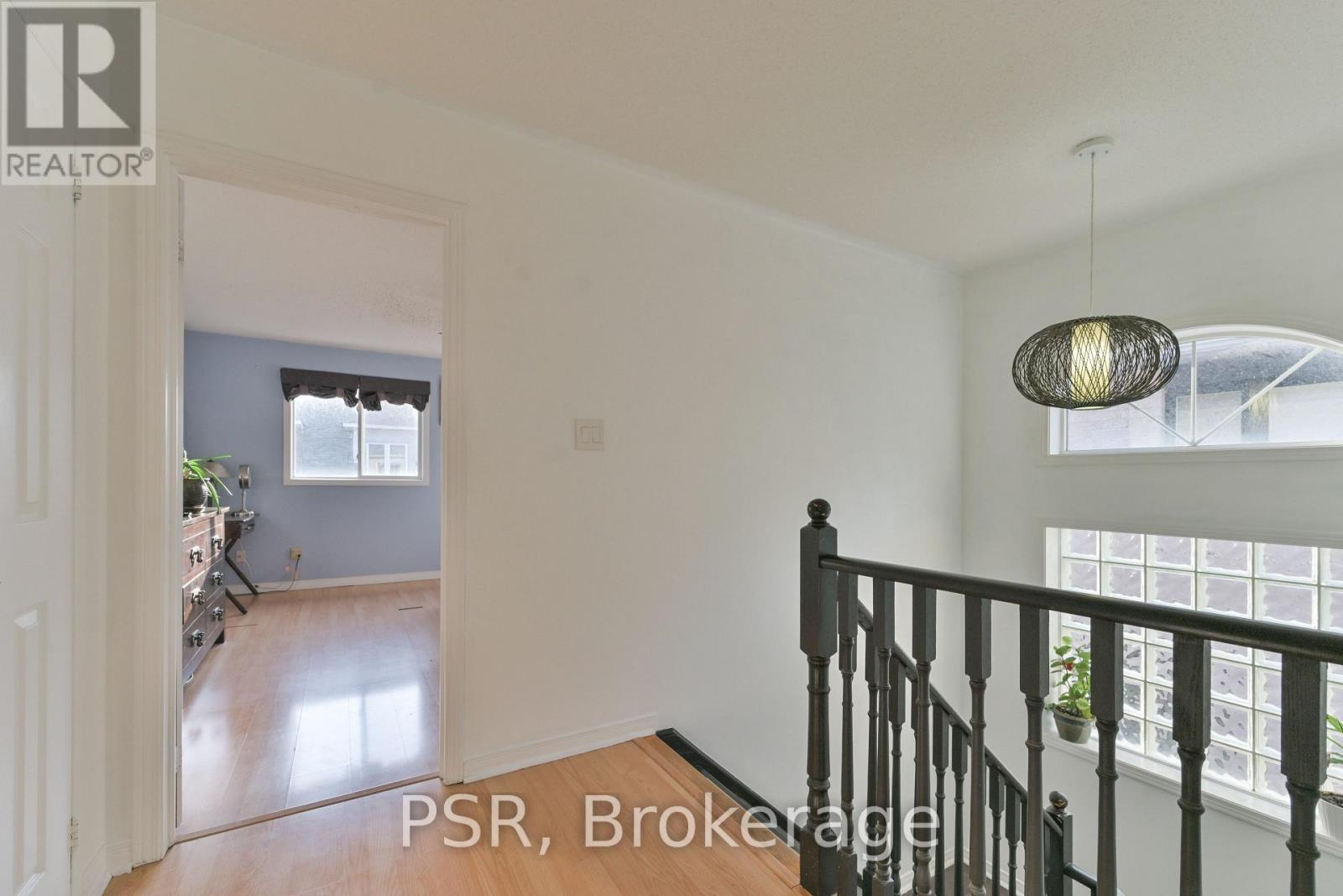 35 Arundel Drive, Vaughan, Ontario  L4H 2E6 - Photo 16 - N12453719