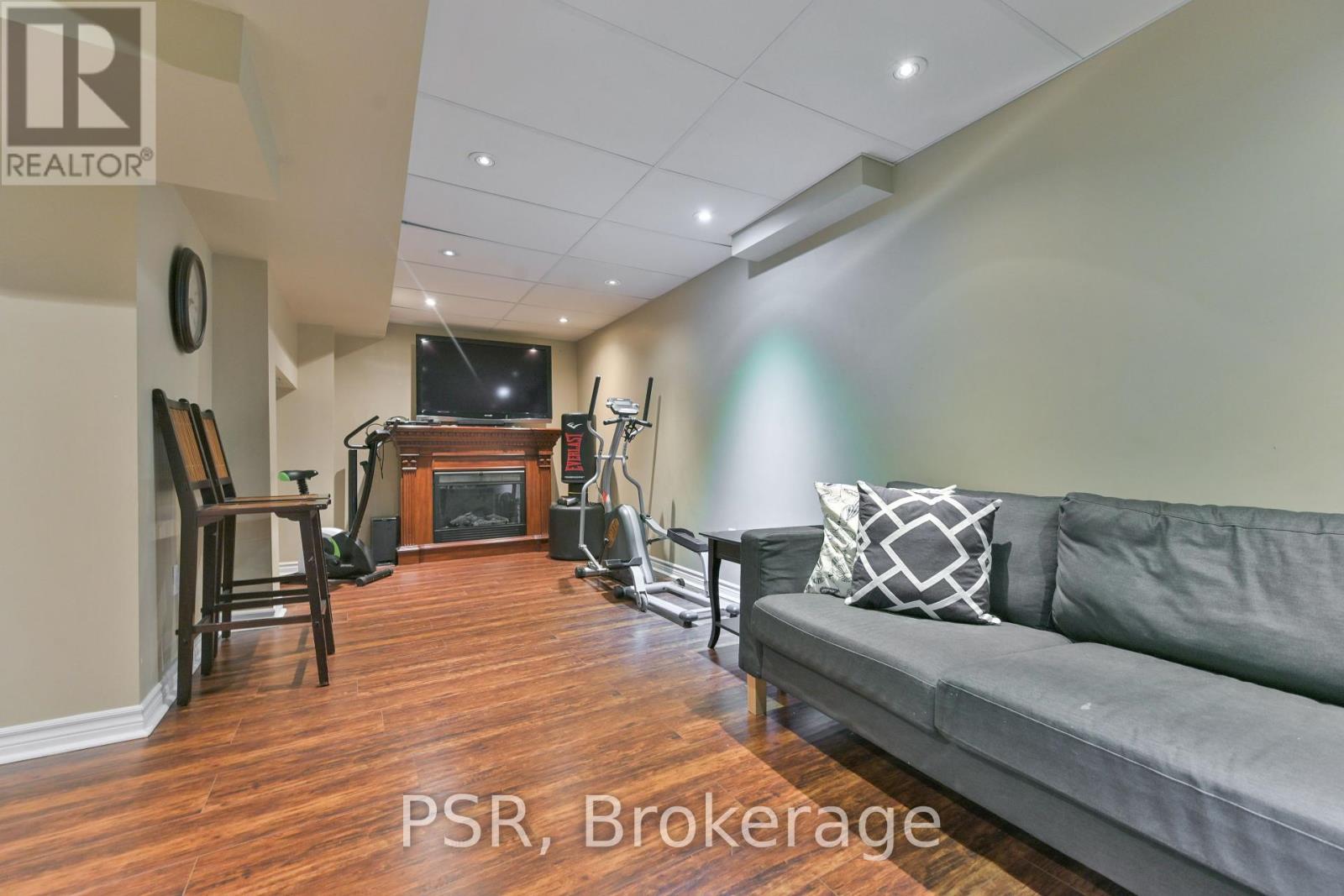 35 Arundel Drive, Vaughan, Ontario  L4H 2E6 - Photo 27 - N12453719