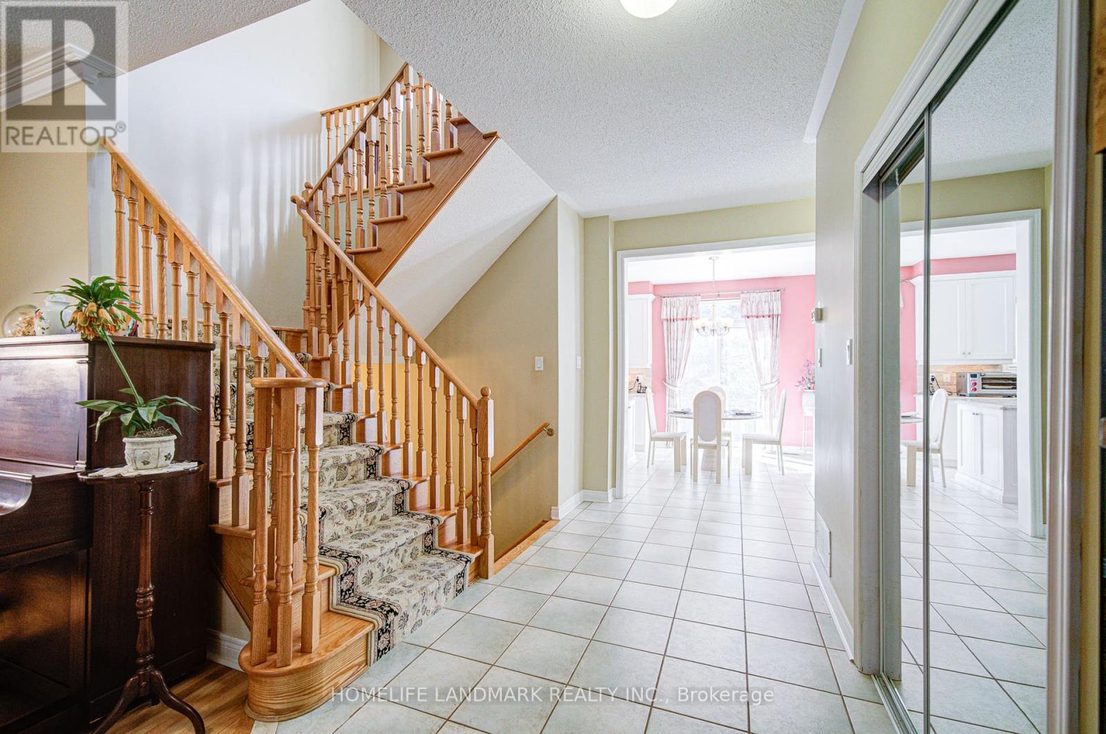 189 Silver Linden Drive, Richmond Hill (Langstaff), Ontario  L4B 4G6 - Photo 12 - N12453722