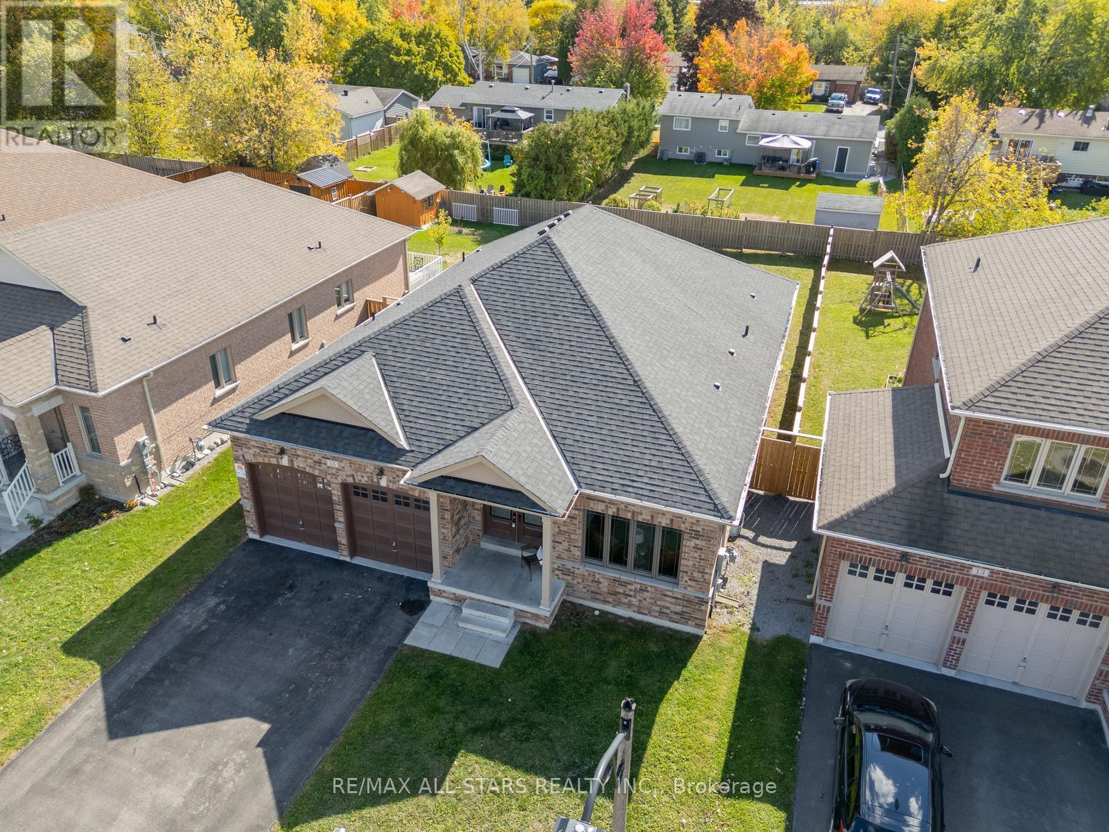 15 Pollock Avenue, Brock (Beaverton), Ontario  L0K 1A0 - Photo 2 - N12453753