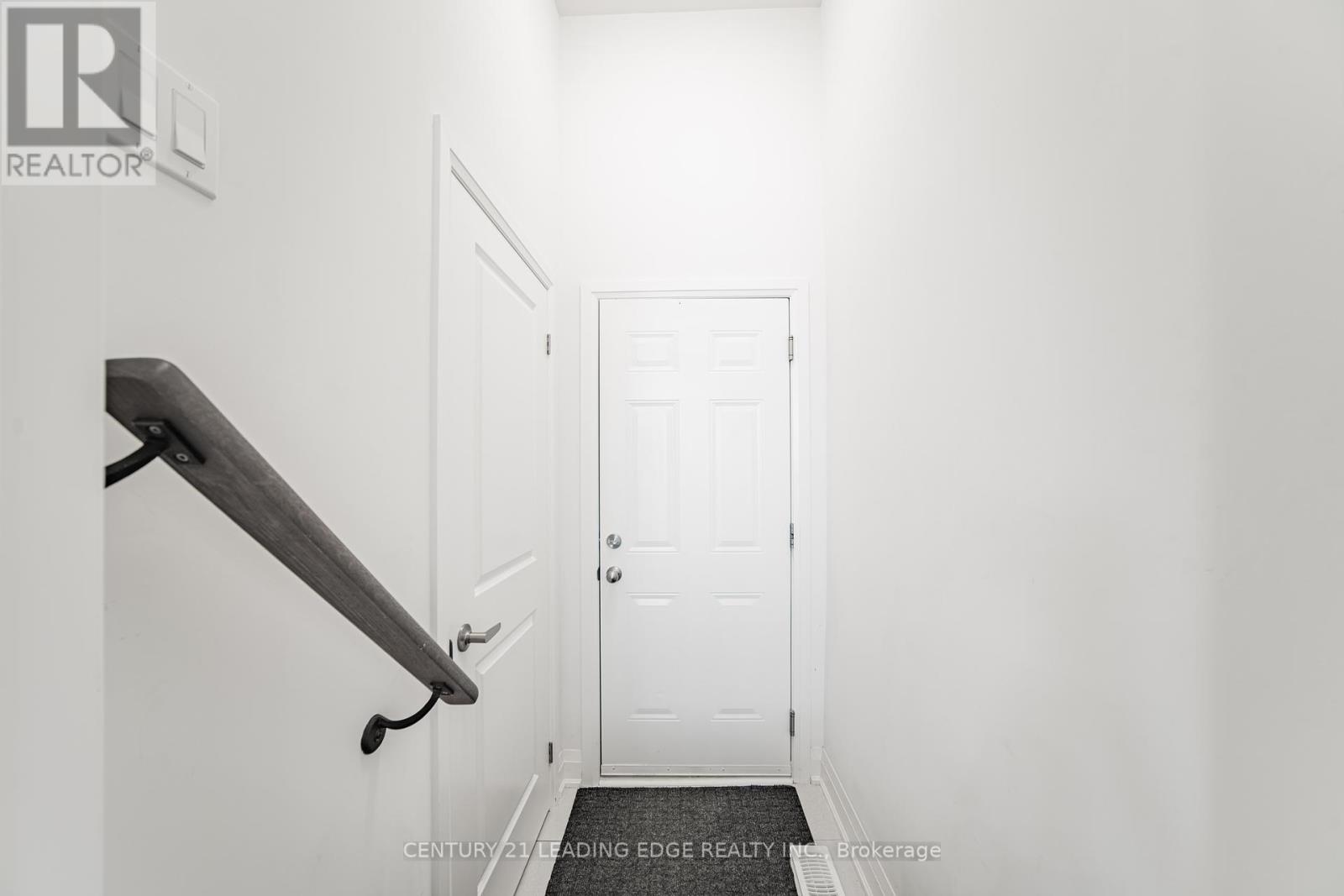 21 Marlene Johnston Drive, East Gwillimbury, Ontario  L9N 0W7 - Photo 42 - N12453764