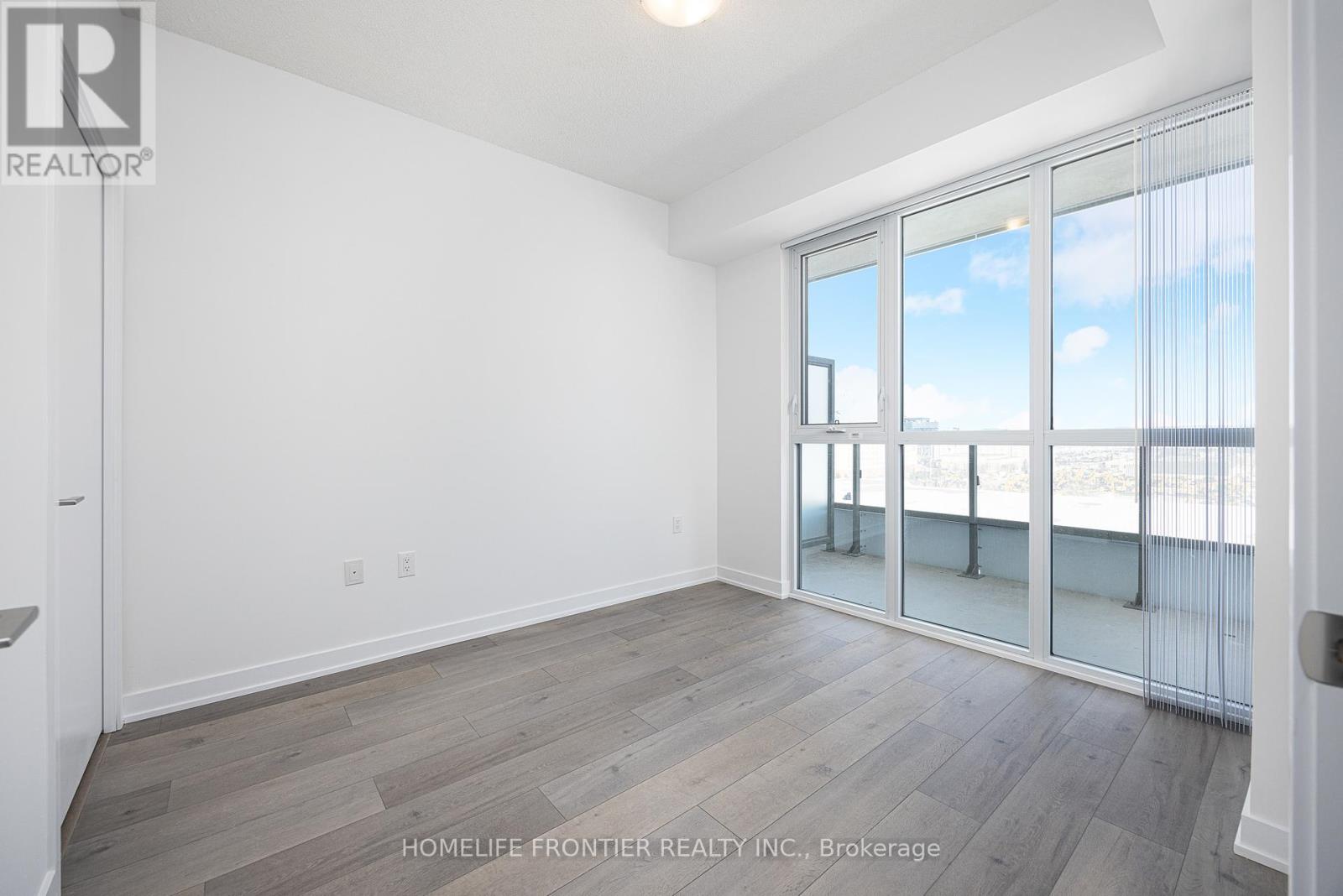 819 - 38 Honey Crisp Crescent, Vaughan, Ontario  L4K 5Z8 - Photo 15 - N12453767