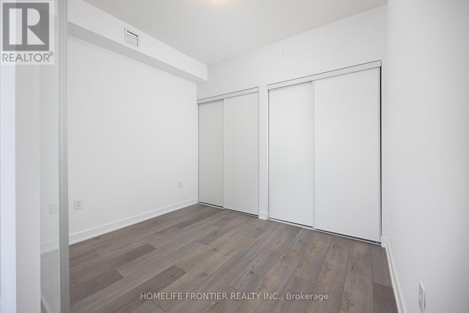 819 - 38 Honey Crisp Crescent, Vaughan, Ontario  L4K 5Z8 - Photo 17 - N12453767