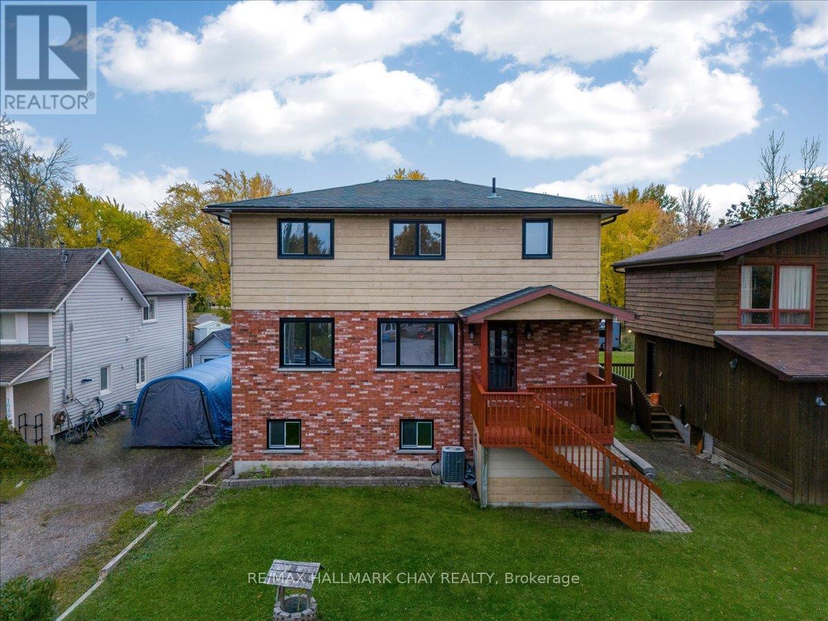 1063 Wood Street, Innisfil, Ontario  L0L 1K0 - Photo 17 - N12453775