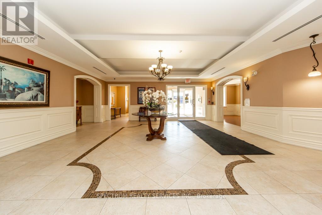6 - 9519 Keele Street, Vaughan, Ontario  L4K 4L8 - Photo 4 - N12453806