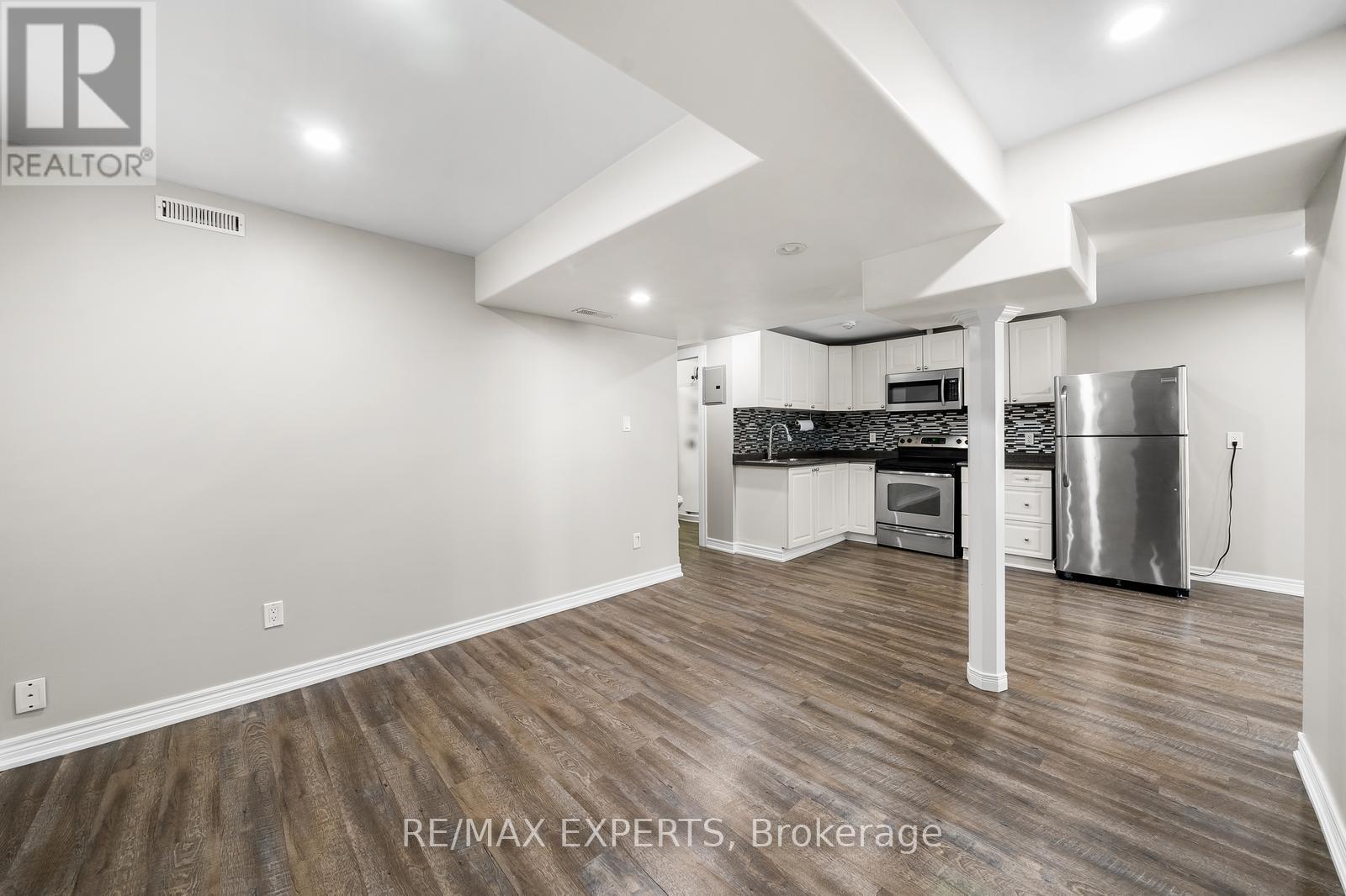 Lower - 1821 Lamstone Street, Innisfil, Ontario  L9S 4Z9 - Photo 5 - N12453820