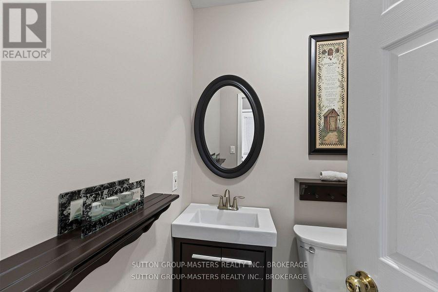 4734 Bellrock Road W, Frontenac, Ontario  K0H 2W0 - Photo 14 - X12453920