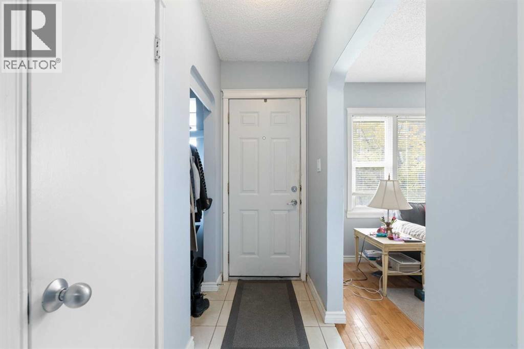 1826 34 Avenue Sw, Calgary, Alberta  T2T 2B8 - Photo 8 - A2263094