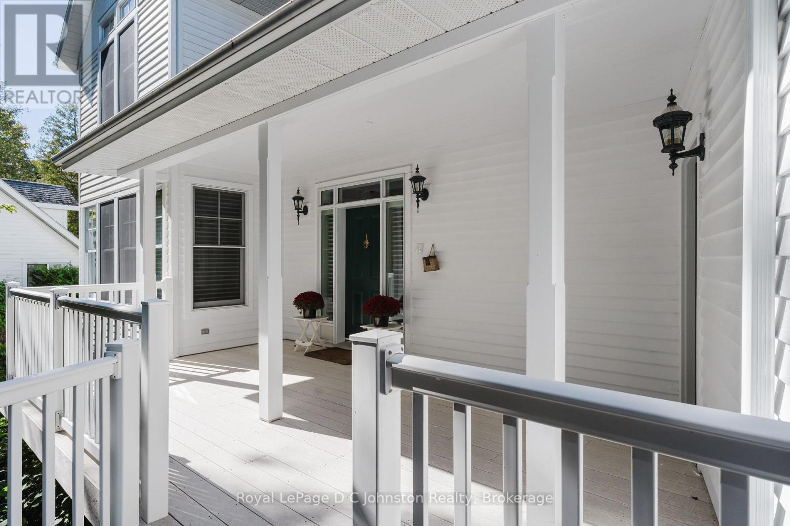 139 Knowles Lane, Saugeen Shores, Ontario  N0H 2L0 - Photo 13 - X12453874