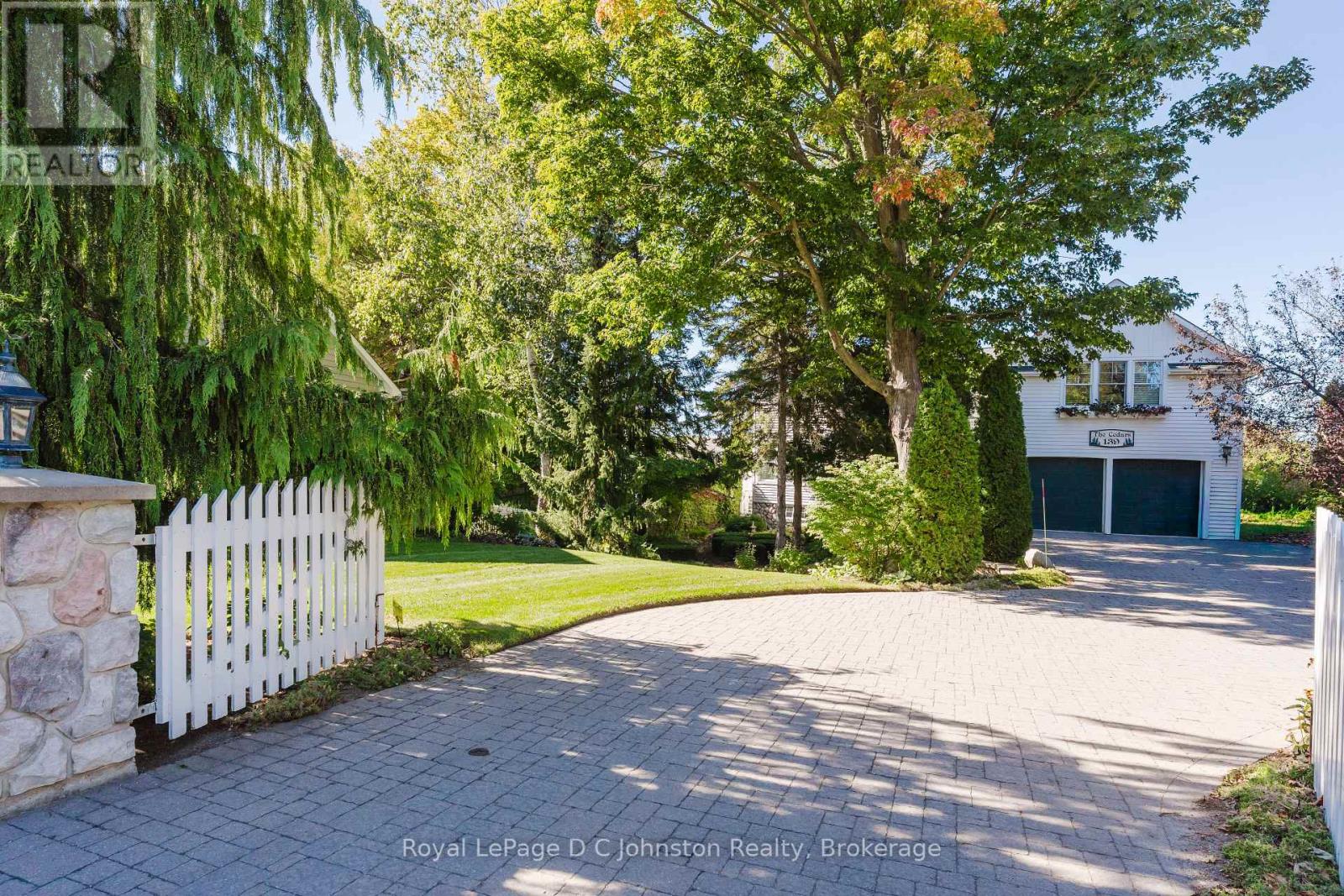 139 Knowles Lane, Saugeen Shores, Ontario  N0H 2L0 - Photo 15 - X12453874