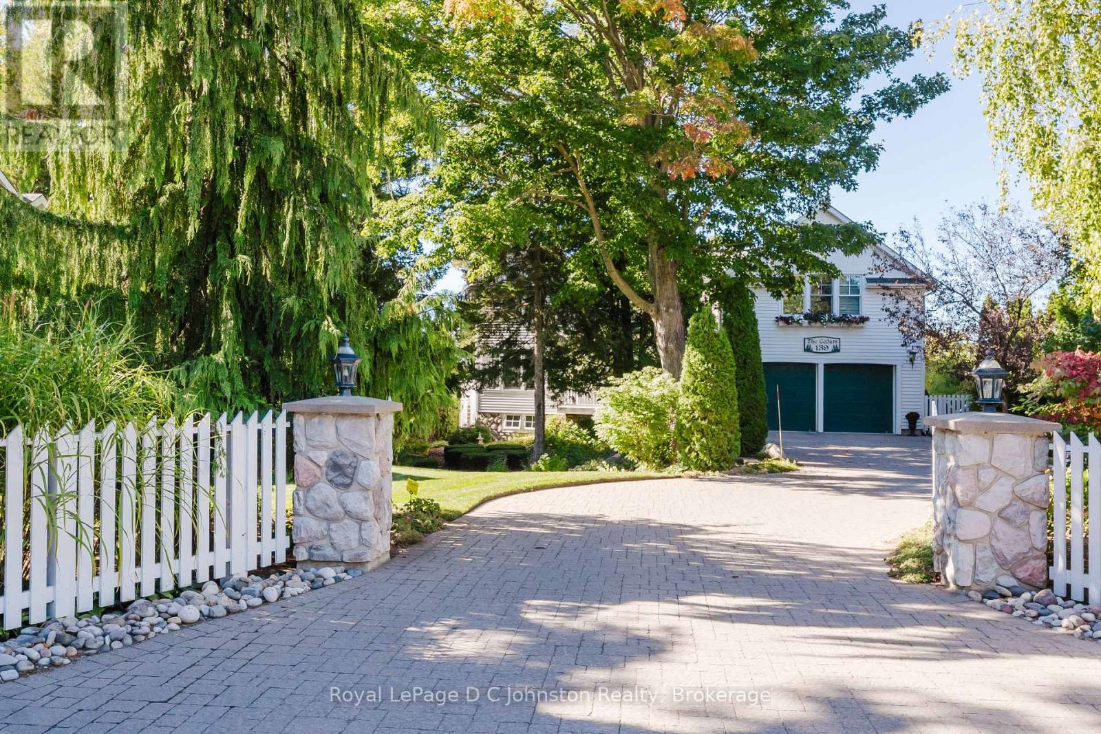 139 Knowles Lane, Saugeen Shores, Ontario  N0H 2L0 - Photo 19 - X12453874