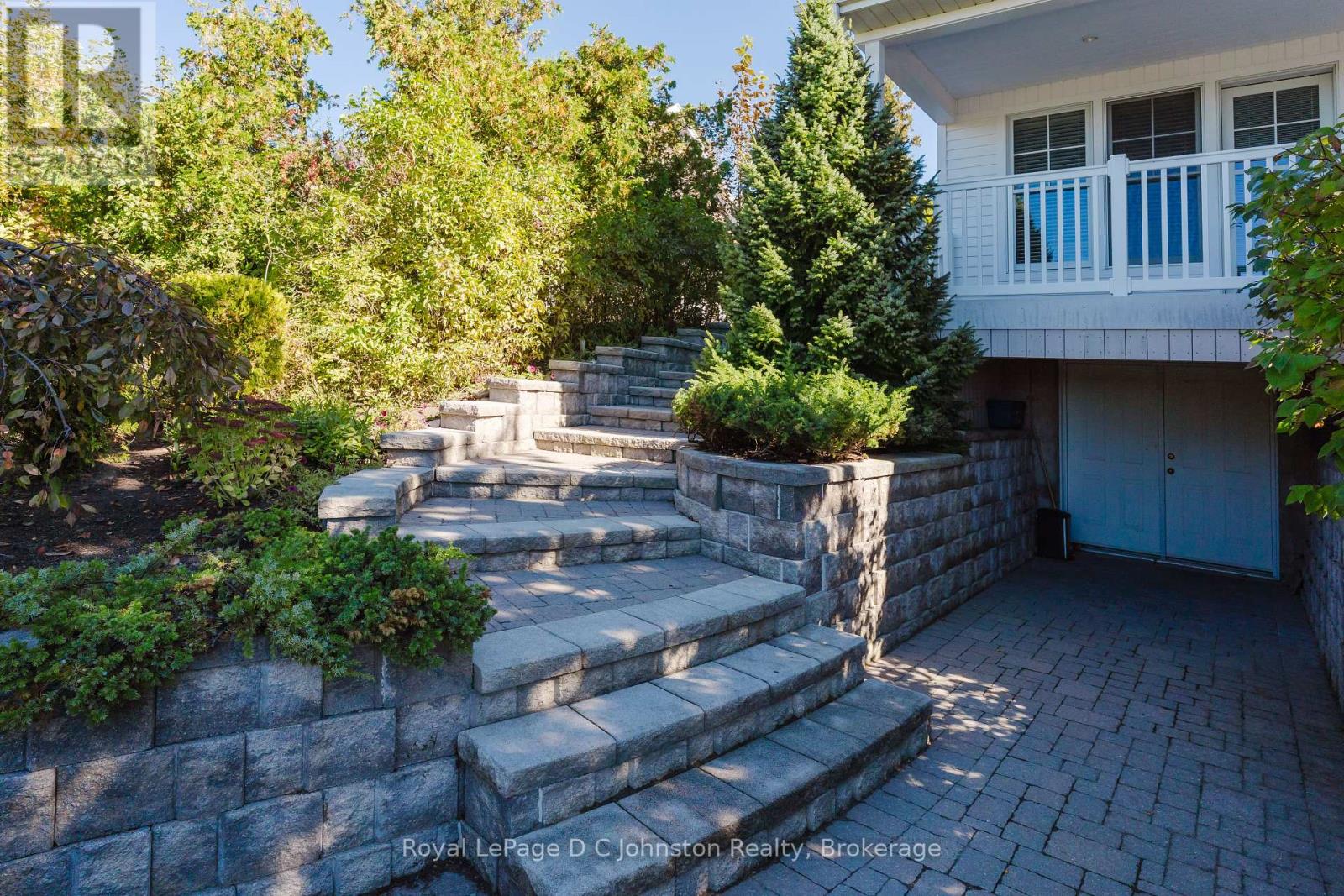 139 Knowles Lane, Saugeen Shores, Ontario  N0H 2L0 - Photo 7 - X12453874