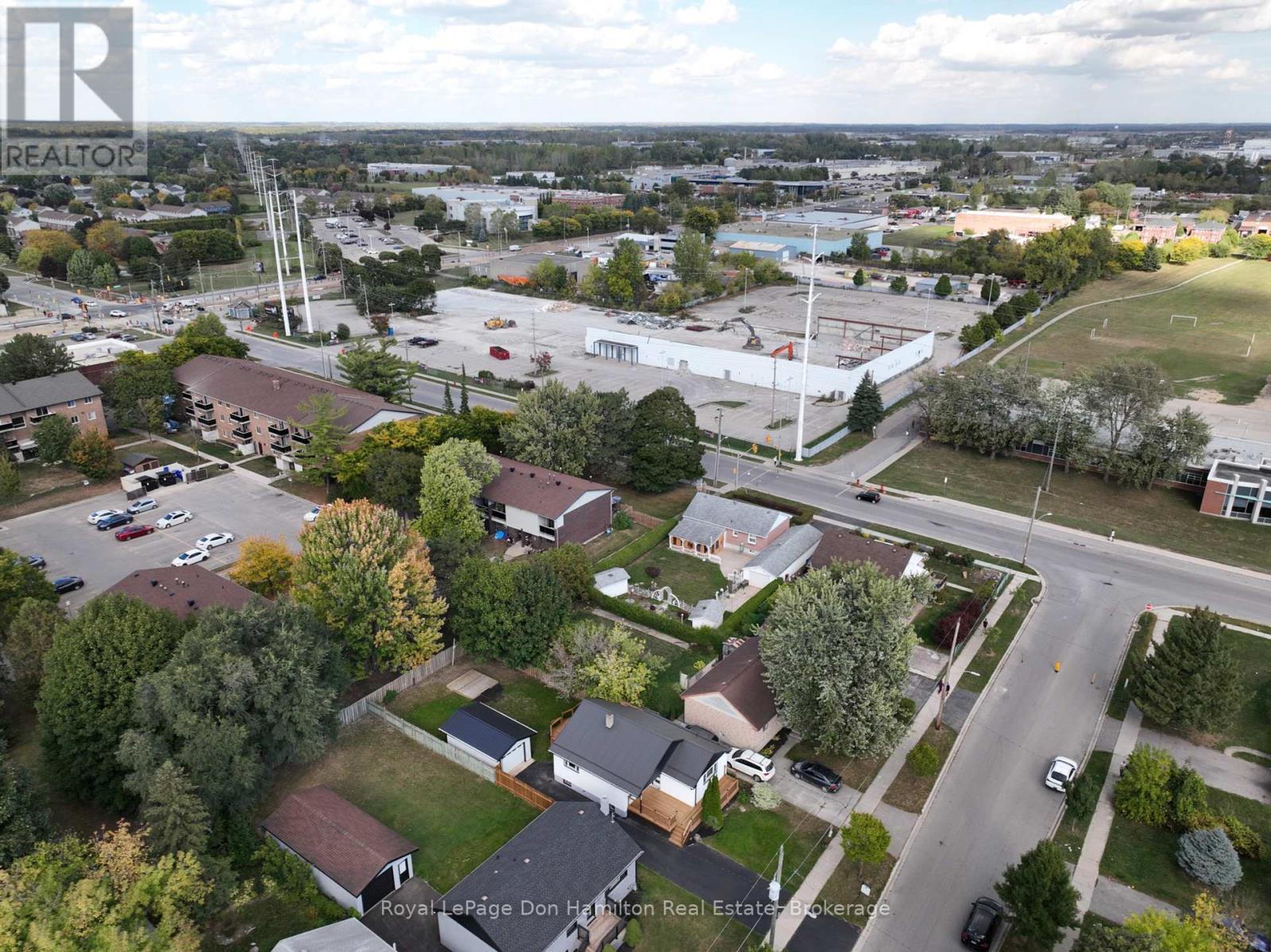 1642 Mardell Street, London East (East H), Ontario  N5V 1X4 - Photo 11 - X12453900
