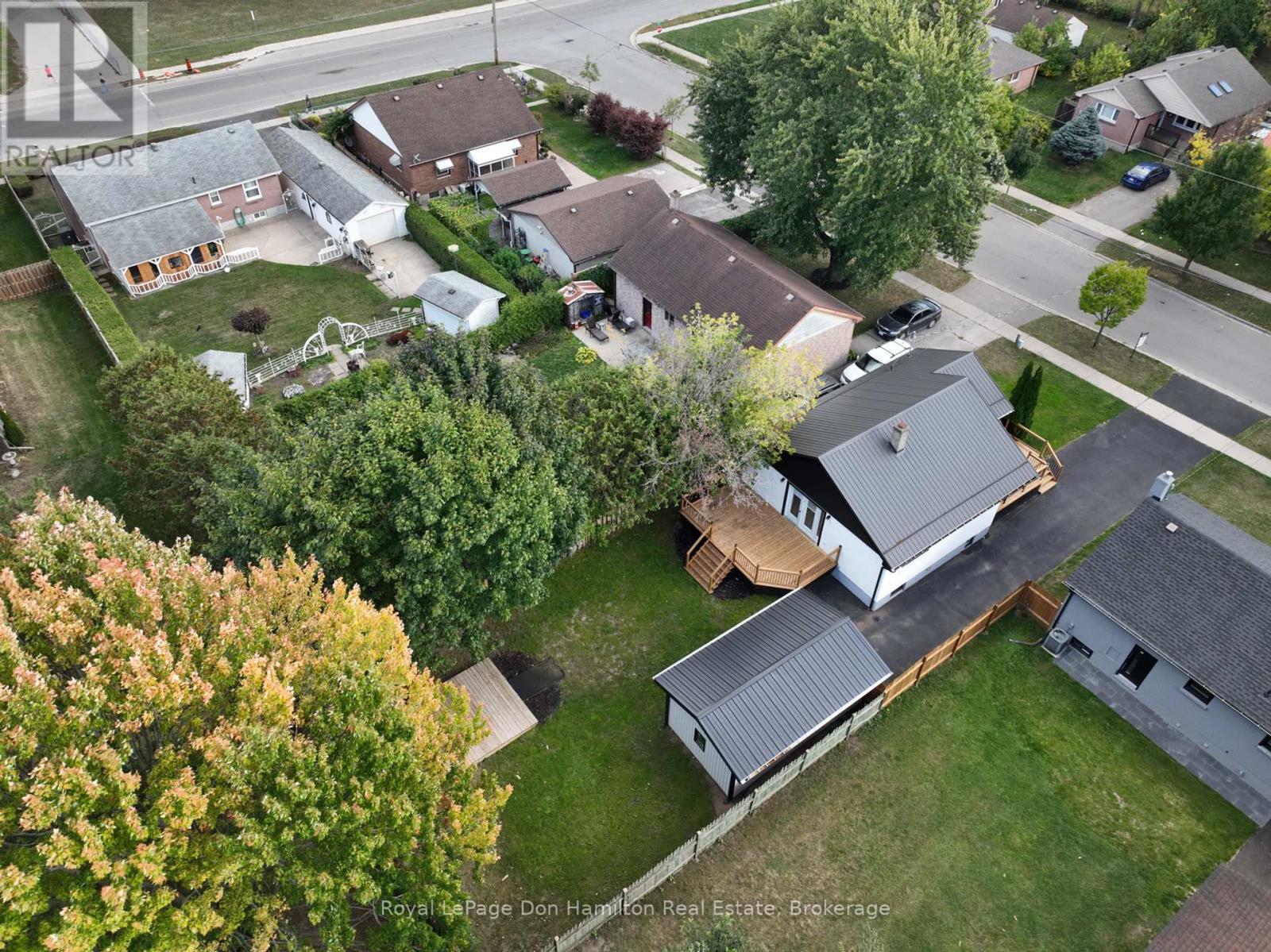 1642 Mardell Street, London East (East H), Ontario  N5V 1X4 - Photo 9 - X12453900