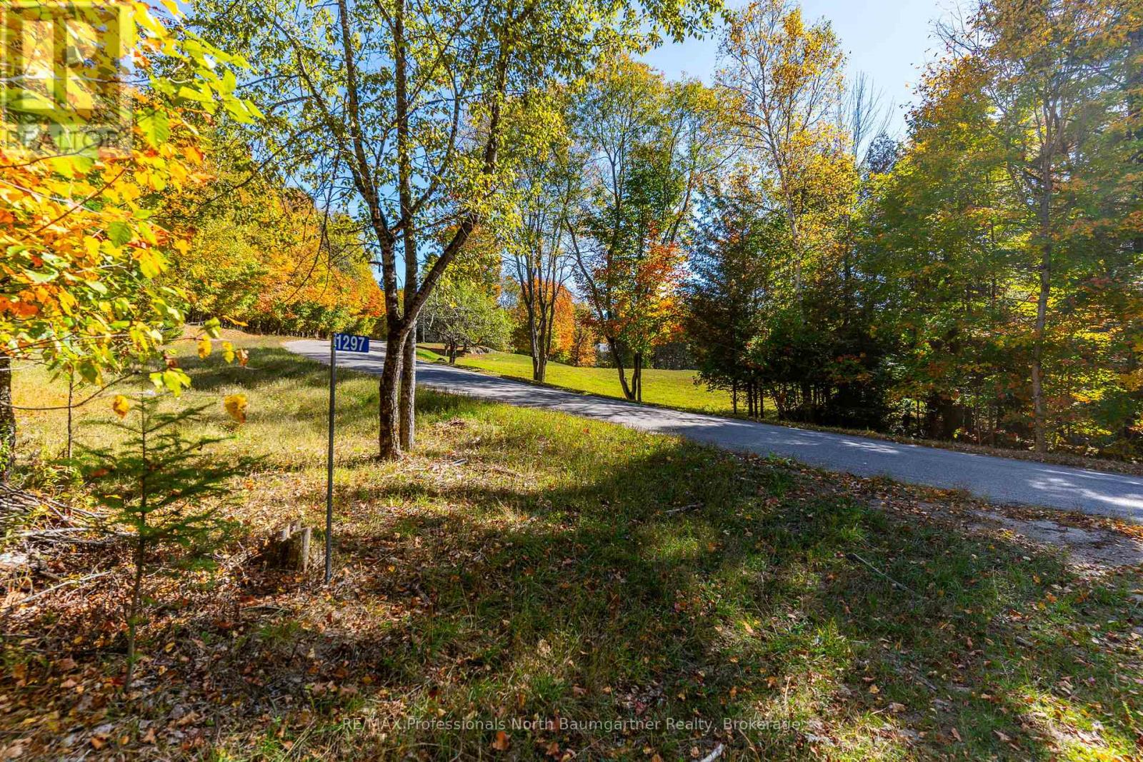 1297 Bethel Road, Minden Hills (Minden), Ontario  K0M 2K0 - Photo 3 - X12453903