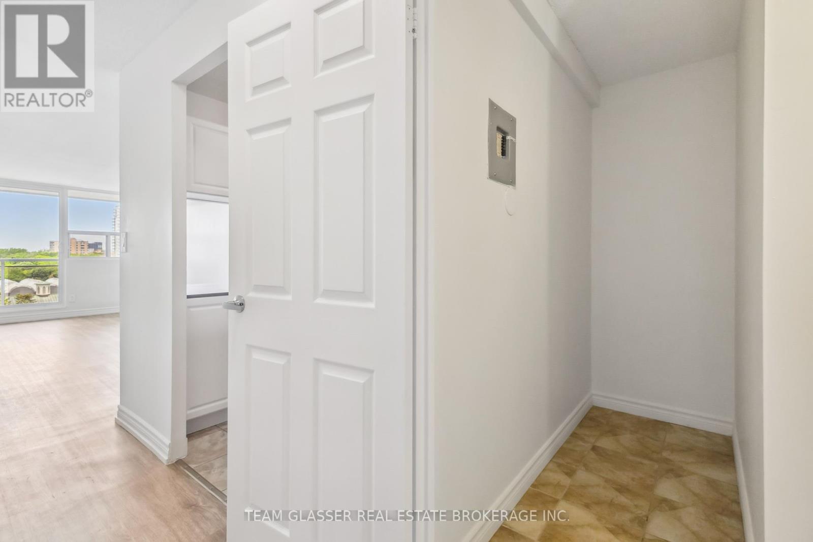 1112 - 21 King Street, London East, Ontario  N6A 5H3 - Photo 13 - X12453857