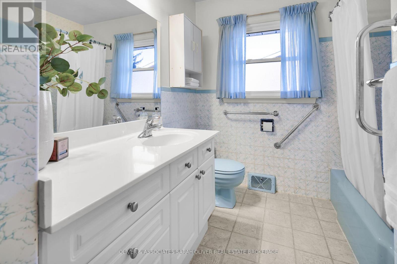 1941 Royal Crescent, London East (East I), Ontario  N5V 1N6 - Photo 22 - X12453858