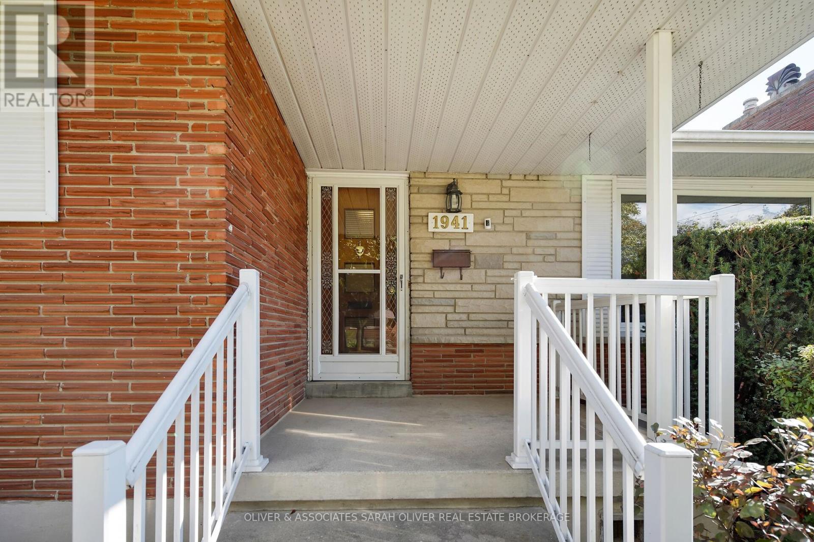 1941 Royal Crescent, London East (East I), Ontario  N5V 1N6 - Photo 5 - X12453858