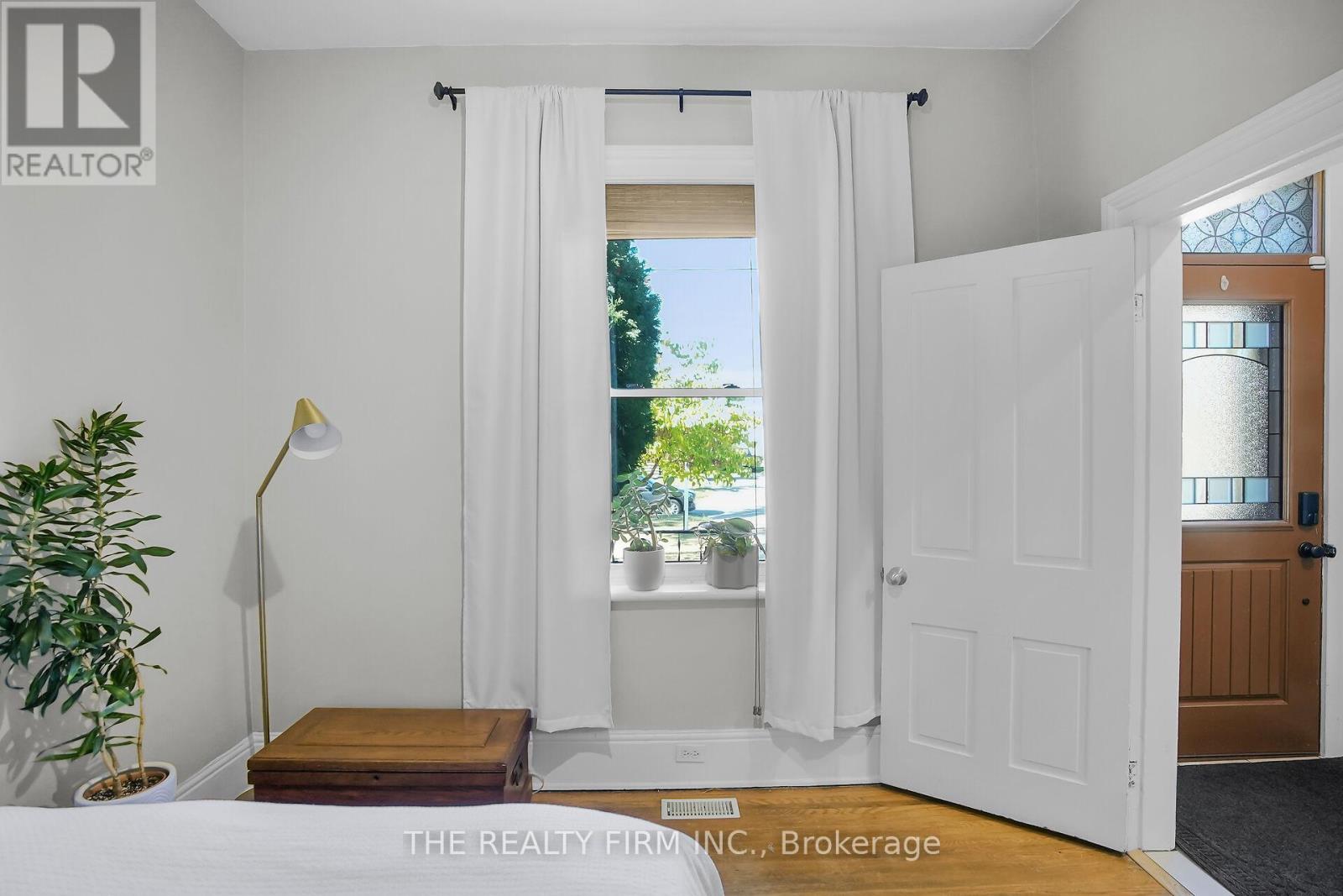 317 Simcoe Street, London East (East K), Ontario  N6B 1J4 - Photo 23 - X12453869