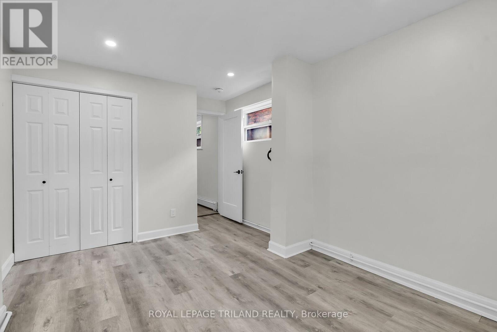 2 - 425 Mckenzie Avenue, London South, Ontario  N6C 1V5 - Photo 7 - X12453902