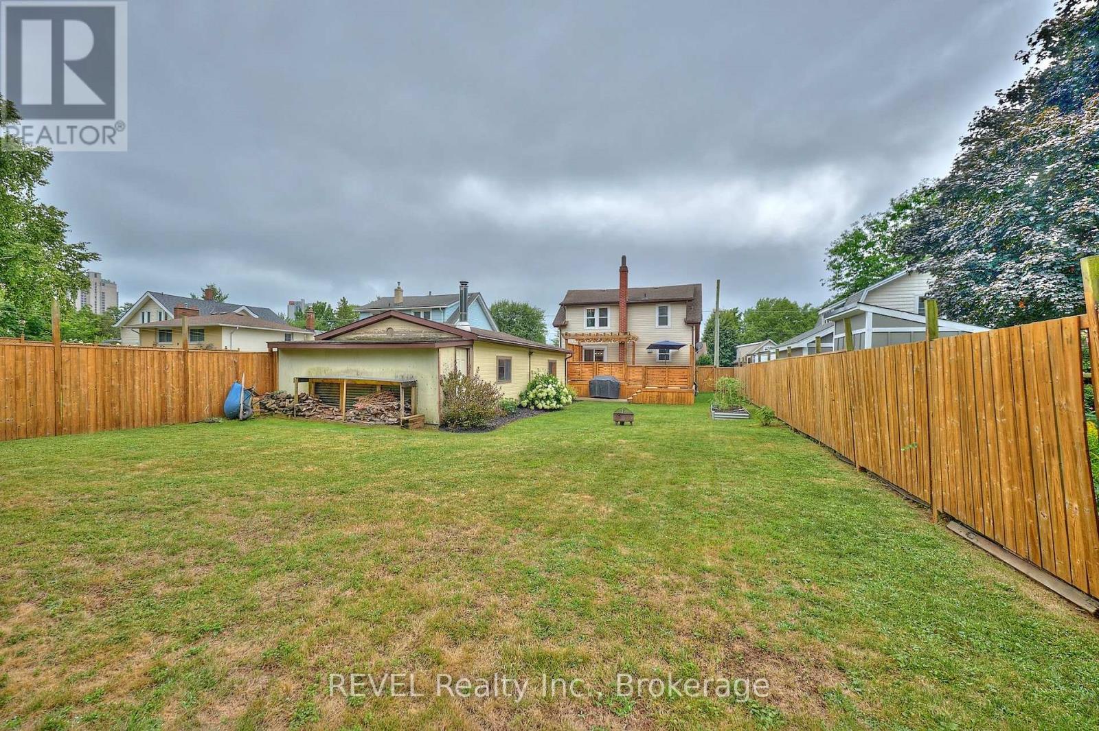 5849 Symmes Street, Niagara Falls, Ontario  L2G 2G4 - Photo 40 - X12406816