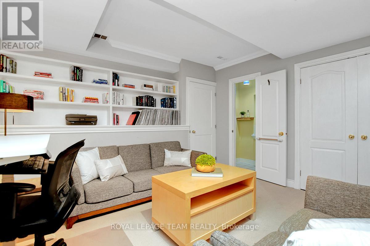 A - 142 Mcgillivray Street, Ottawa, Ontario  K1S 1K6 - Photo 38 - X12453905