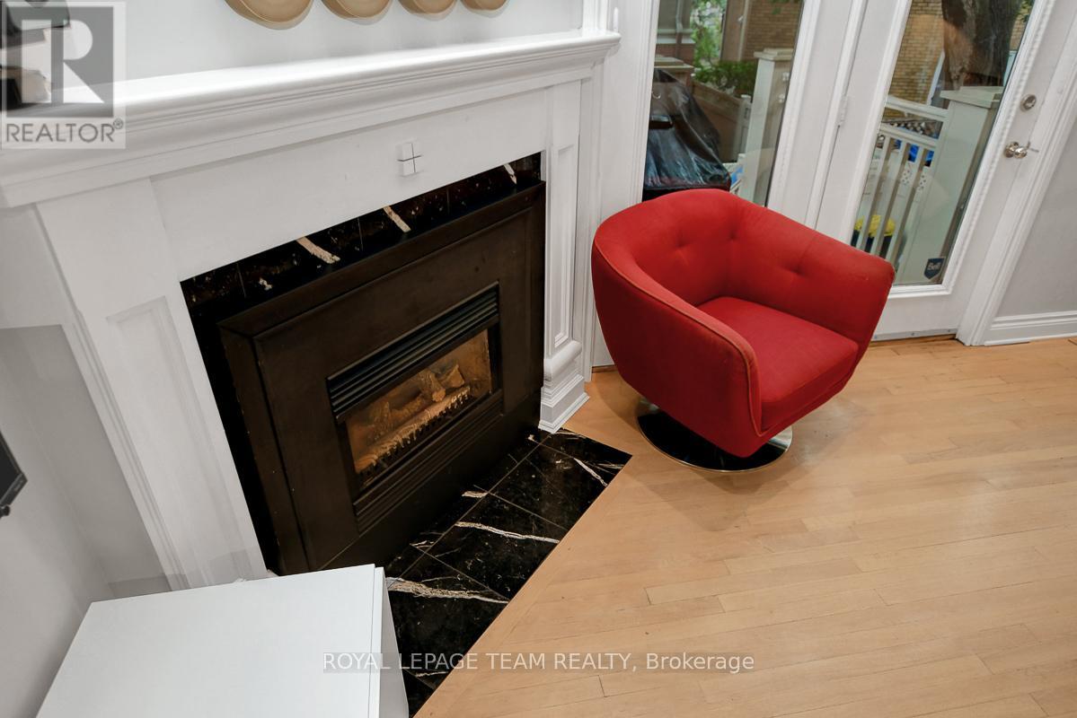 A - 142 Mcgillivray Street, Ottawa, Ontario  K1S 1K6 - Photo 9 - X12453905