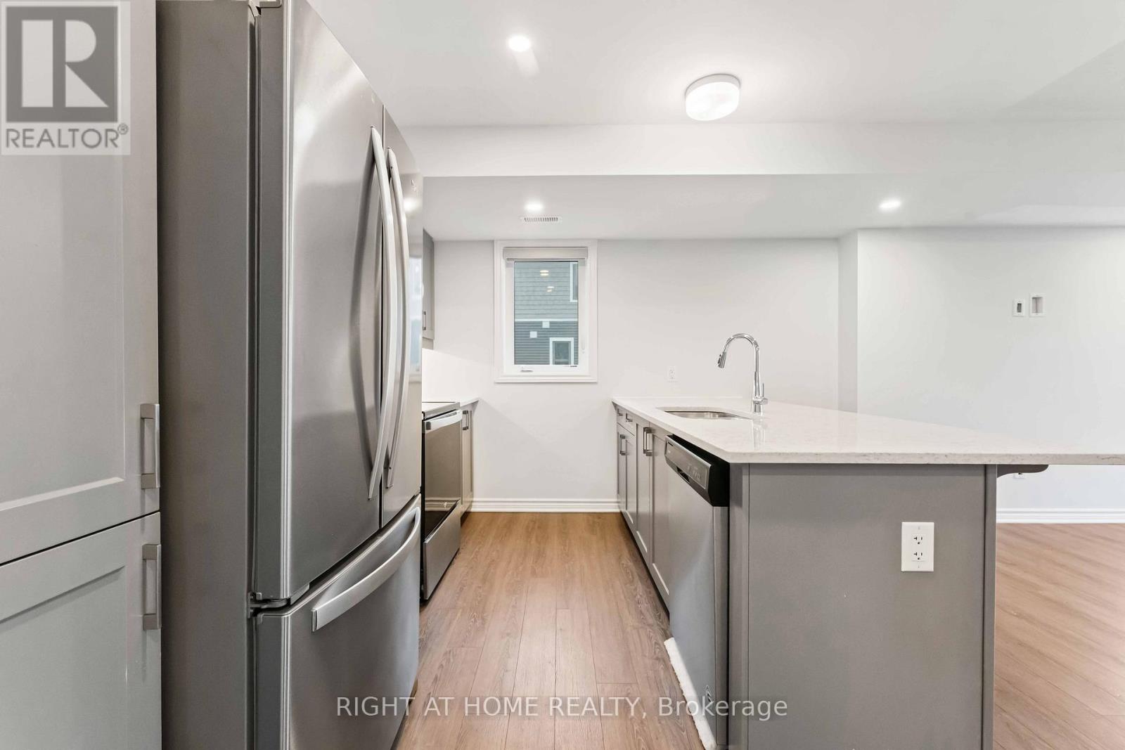 721 Rouncey Road, Ottawa, Ontario  K2V 0S5 - Photo 11 - X12453935