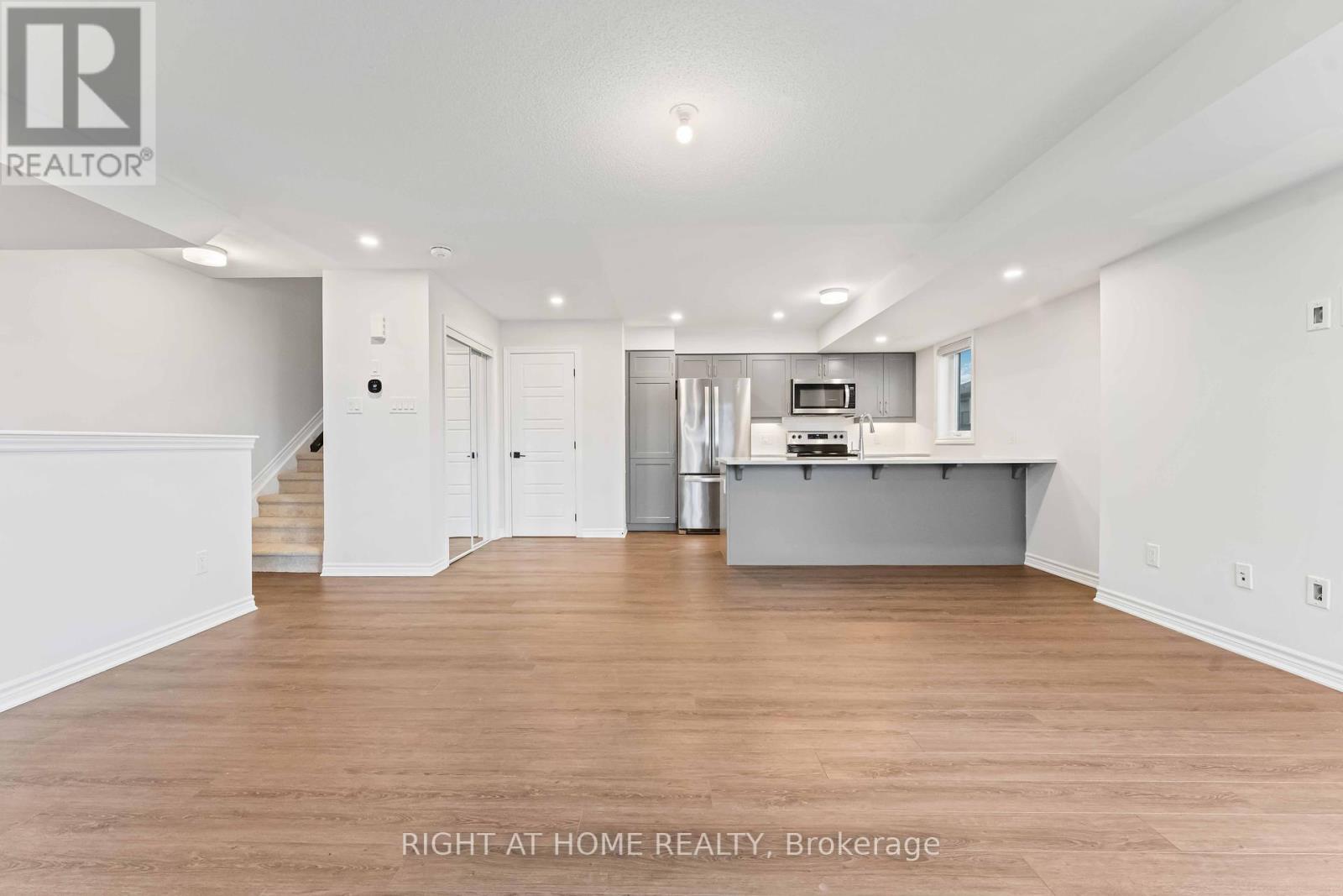 721 Rouncey Road, Ottawa, Ontario  K2V 0S5 - Photo 16 - X12453935