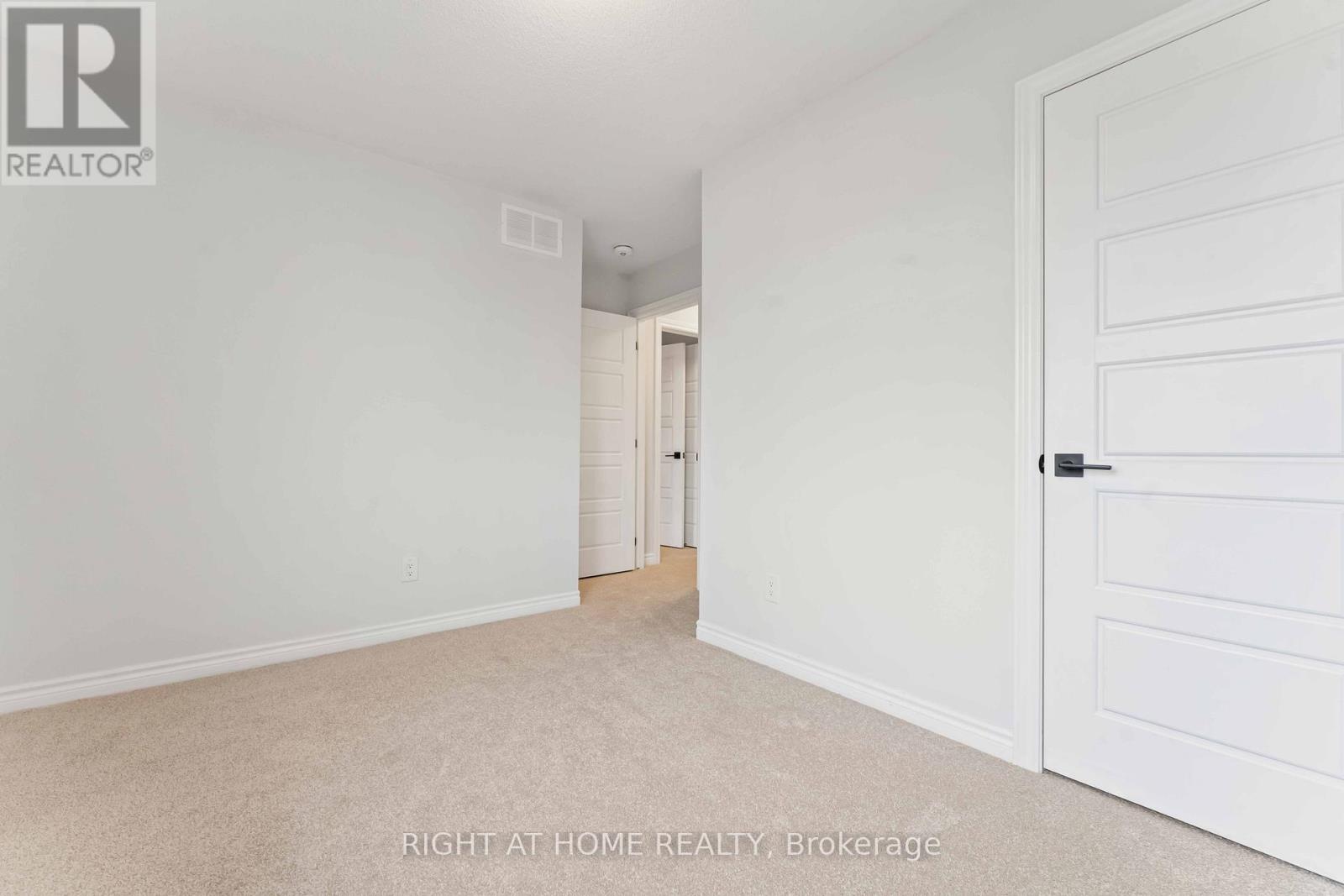 721 Rouncey Road, Ottawa, Ontario  K2V 0S5 - Photo 30 - X12453935