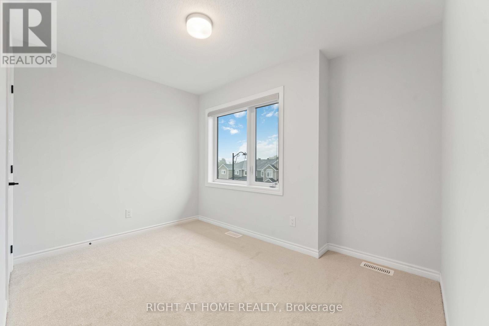 721 Rouncey Road, Ottawa, Ontario  K2V 0S5 - Photo 32 - X12453935