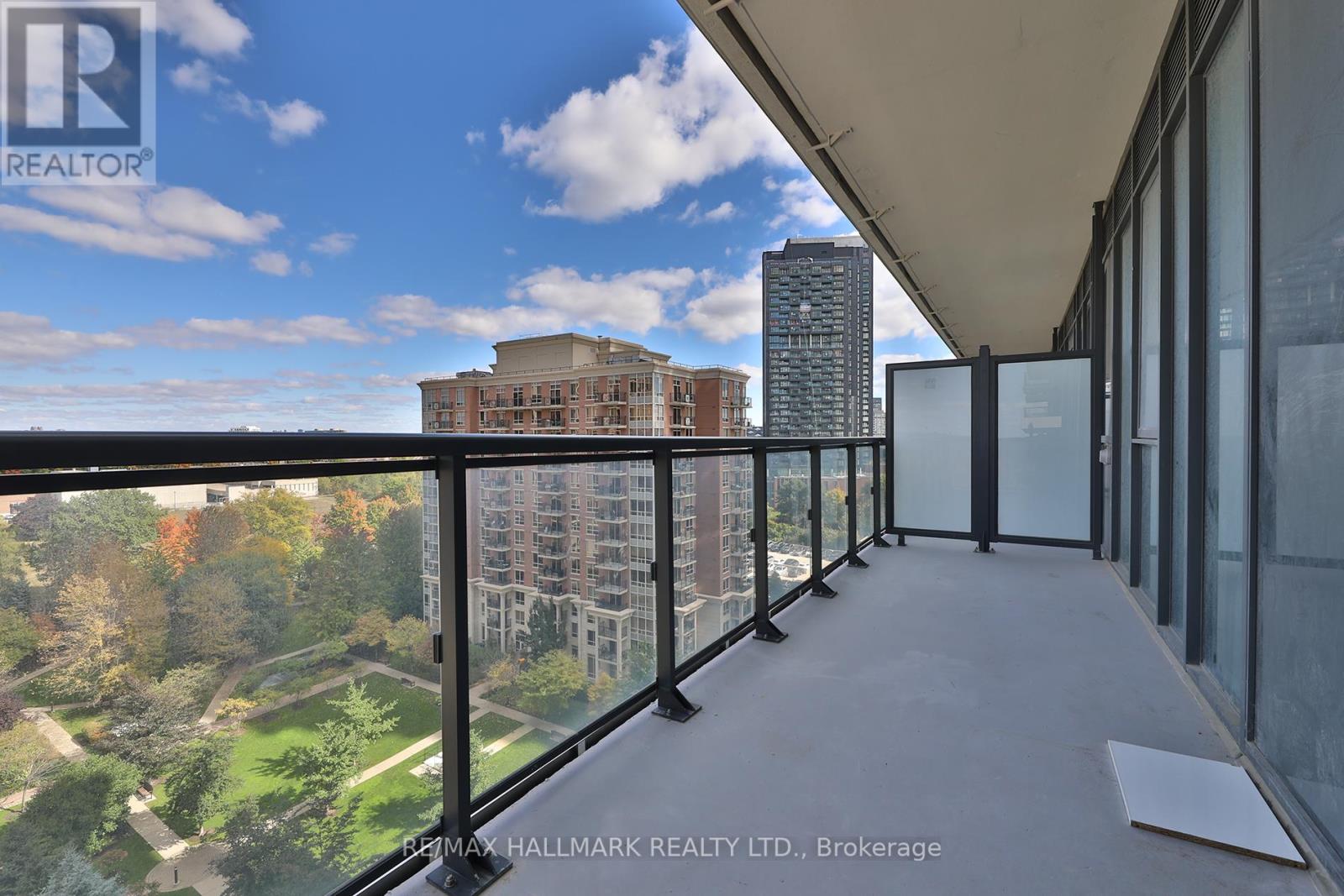 1037 - 20 Inn On The Park Drive, Toronto, Ontario  M3C 0P8 - Photo 16 - C12453422