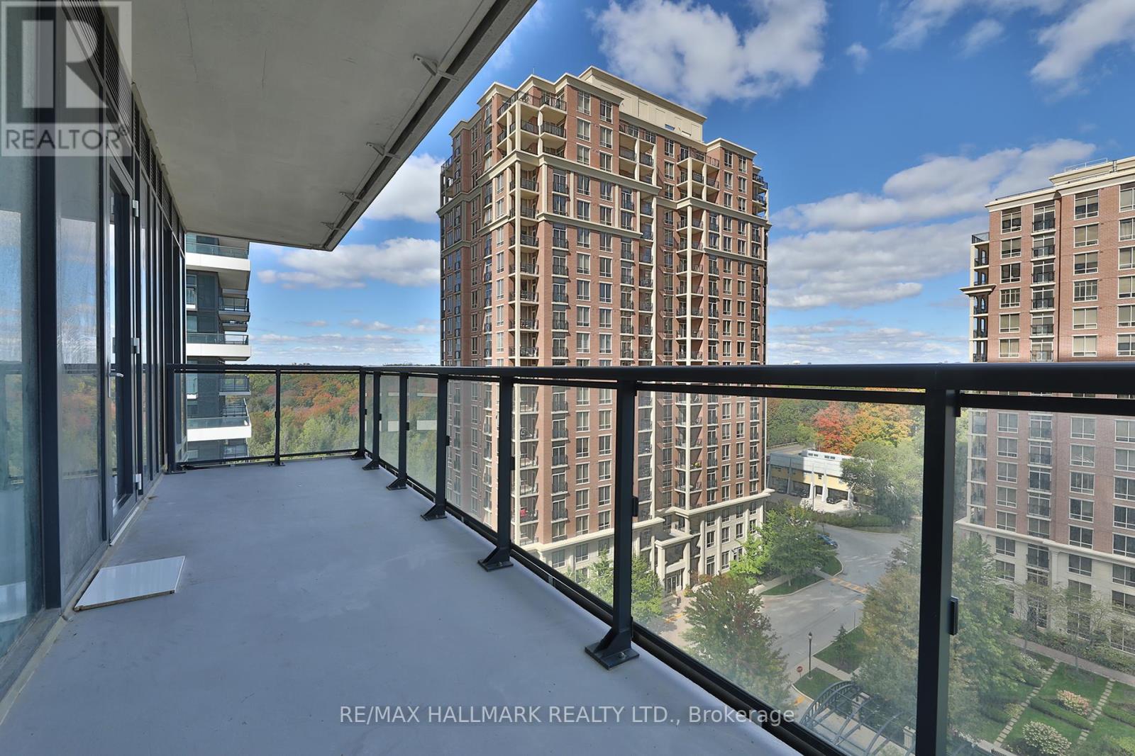 1037 - 20 Inn On The Park Drive, Toronto, Ontario  M3C 0P8 - Photo 17 - C12453422