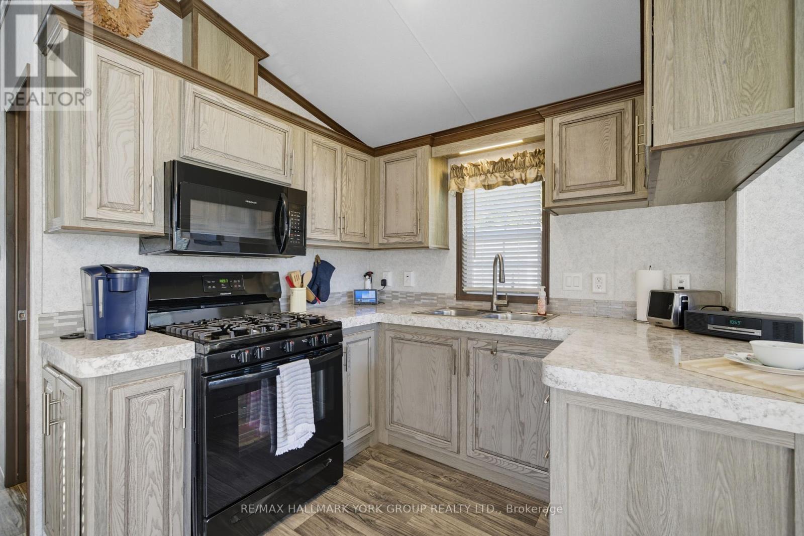 Lot #154 - 21469 On-48, East Gwillimbury, Ontario  L0G 1M0 - Photo 18 - N12429614